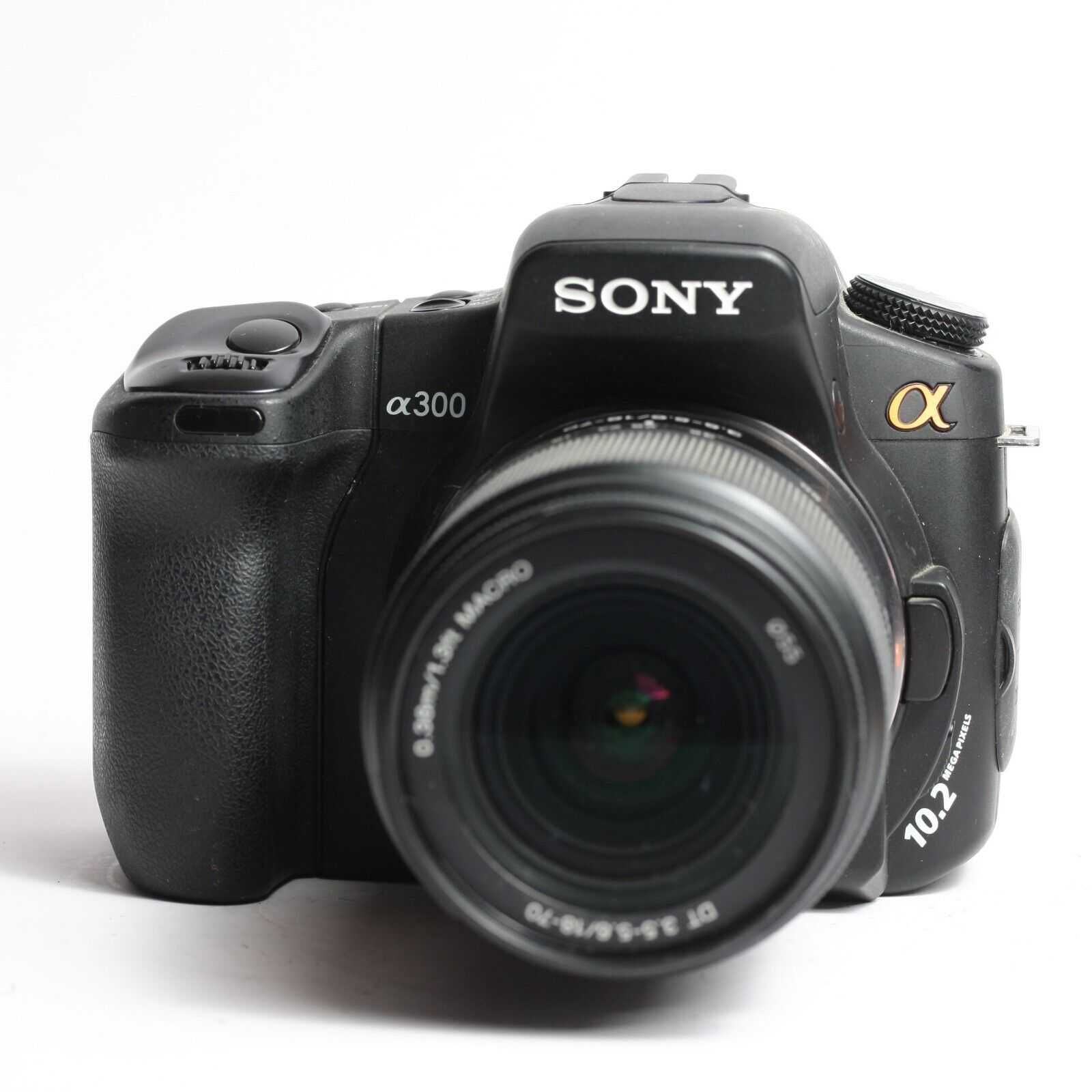 Sony A300 DSLR с DT 18-70mm F3.5-5.6