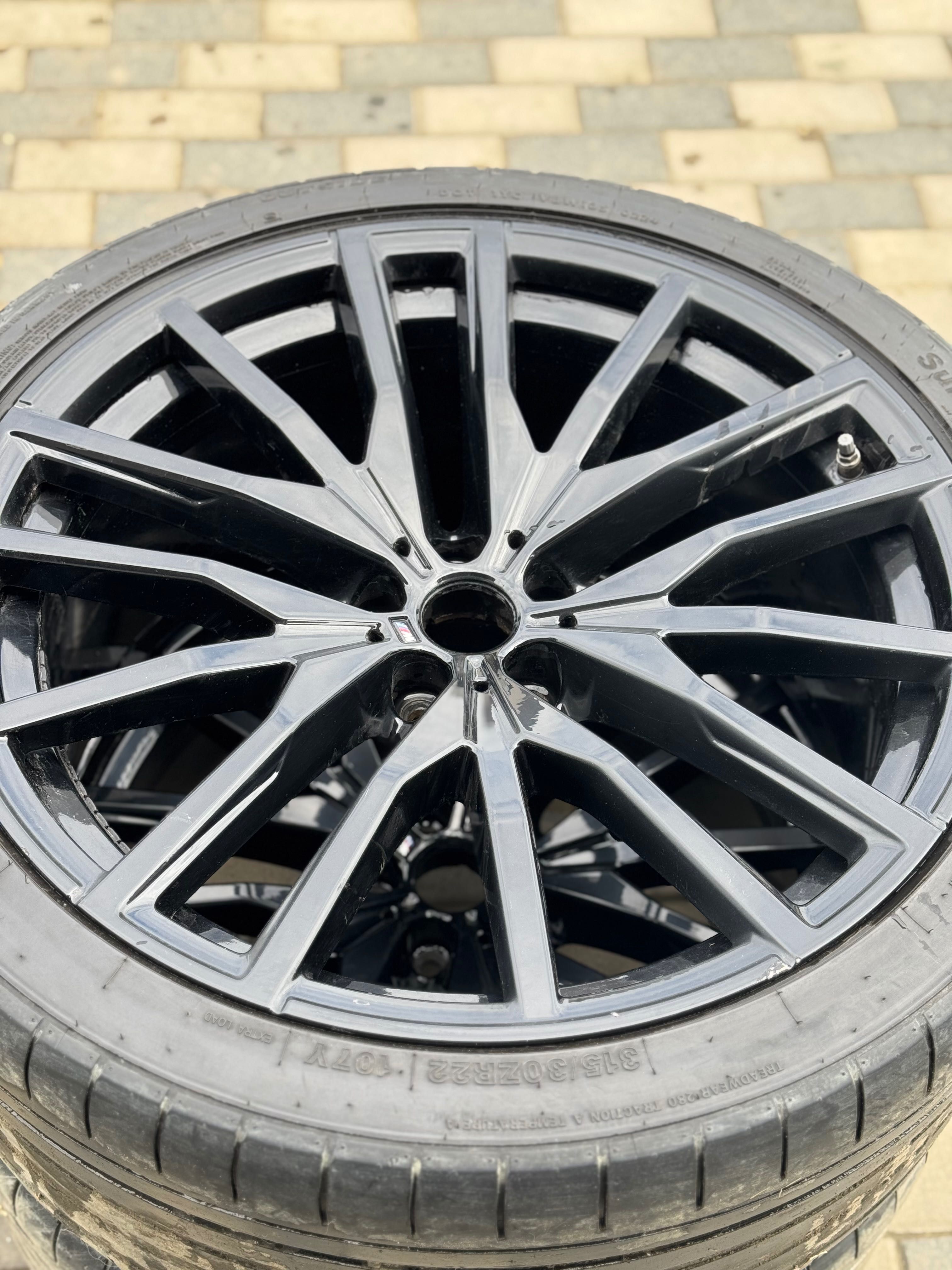 Jante BMW X5 M Performance Double Spoke 742M 22’