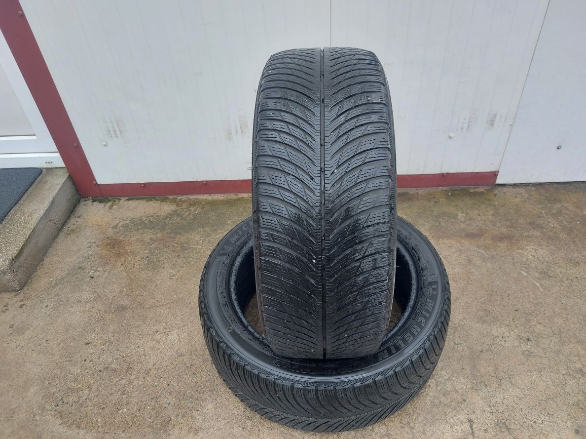 150 lei bucata! Doua anvelope IARNA/M+S 245 45 19 Michelin