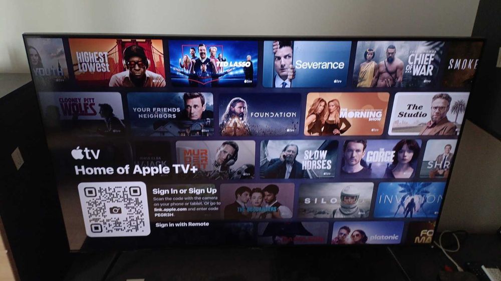 50" Samsung UE50AU7100