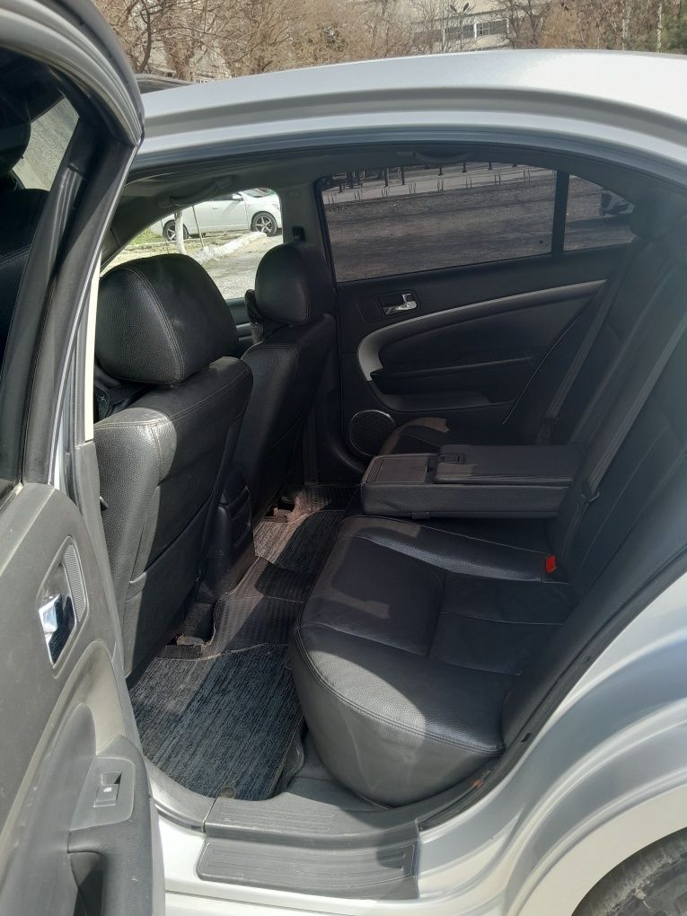 Chevrolet Epica 2 позиция 2010 год