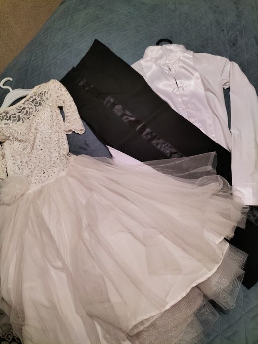 Продам бальные костюмы