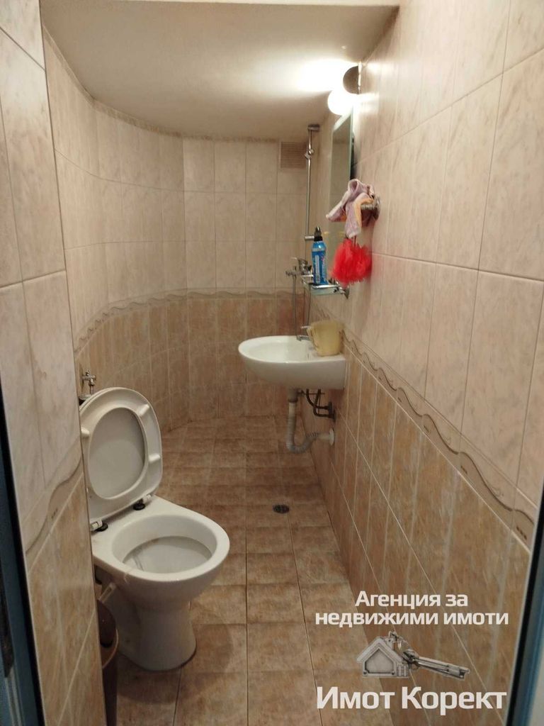 Продава се Къща в Асеновград - 140 кв.м за 929 €/кв.м - Снимка #3
