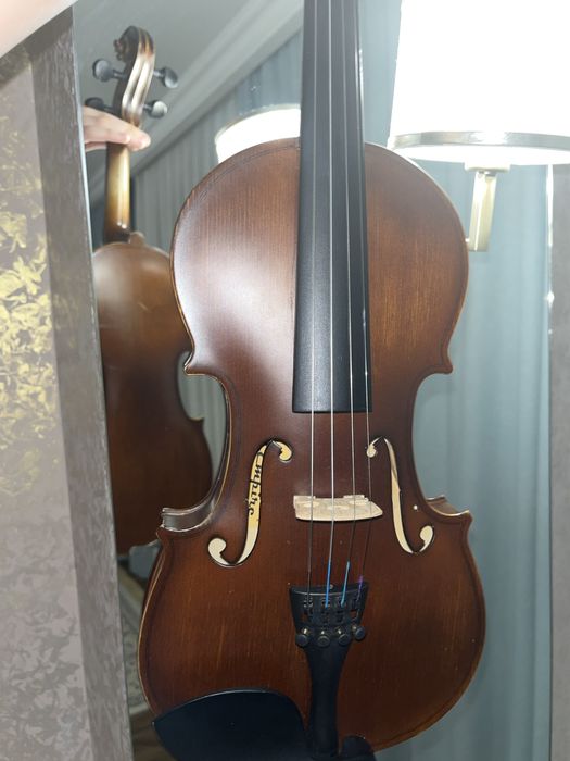 Скрипка 3/4 с футляром и мостиком в подарок!