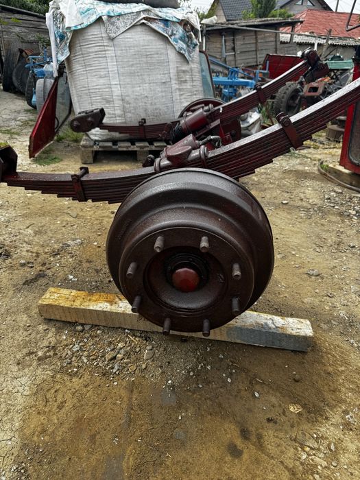 Punte / axa remorca 7,5 T . -   Roti combinator romanesc