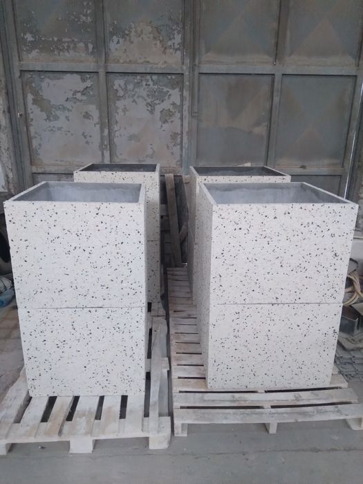 Jardiniere/ghiveci  mozaic spalat