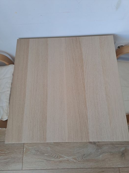 Masuta si scaune Ikea, pentru copii