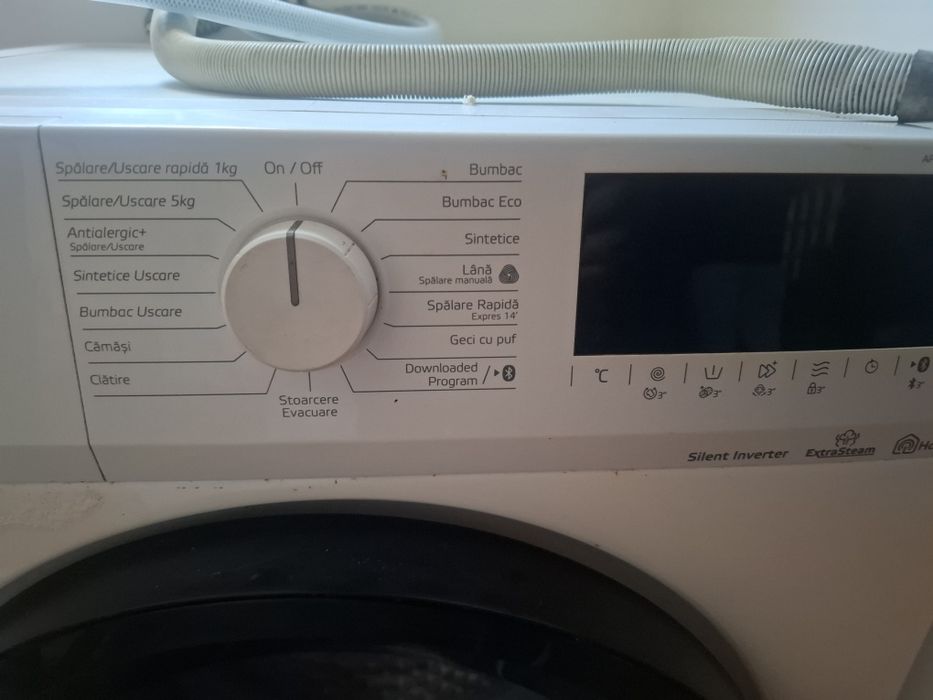 Vând Mașină de spălat cu uscător  8 kg , 5 uscare !!