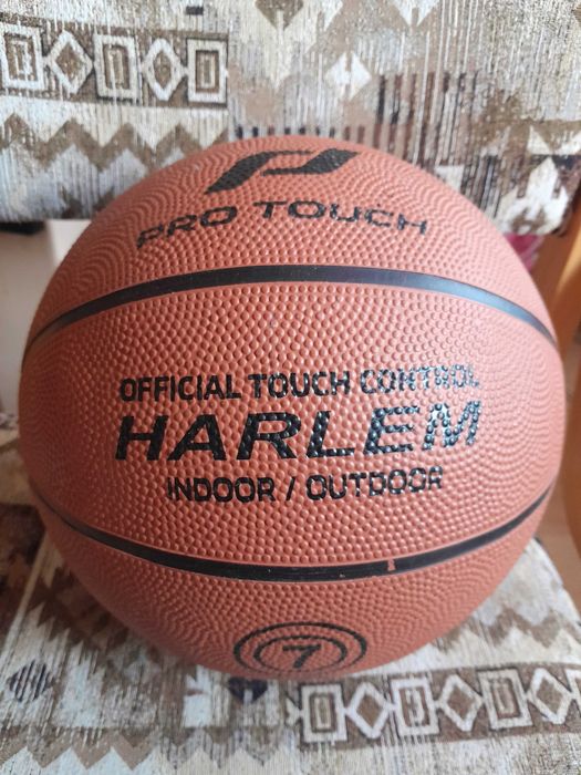 Баскетболна топка