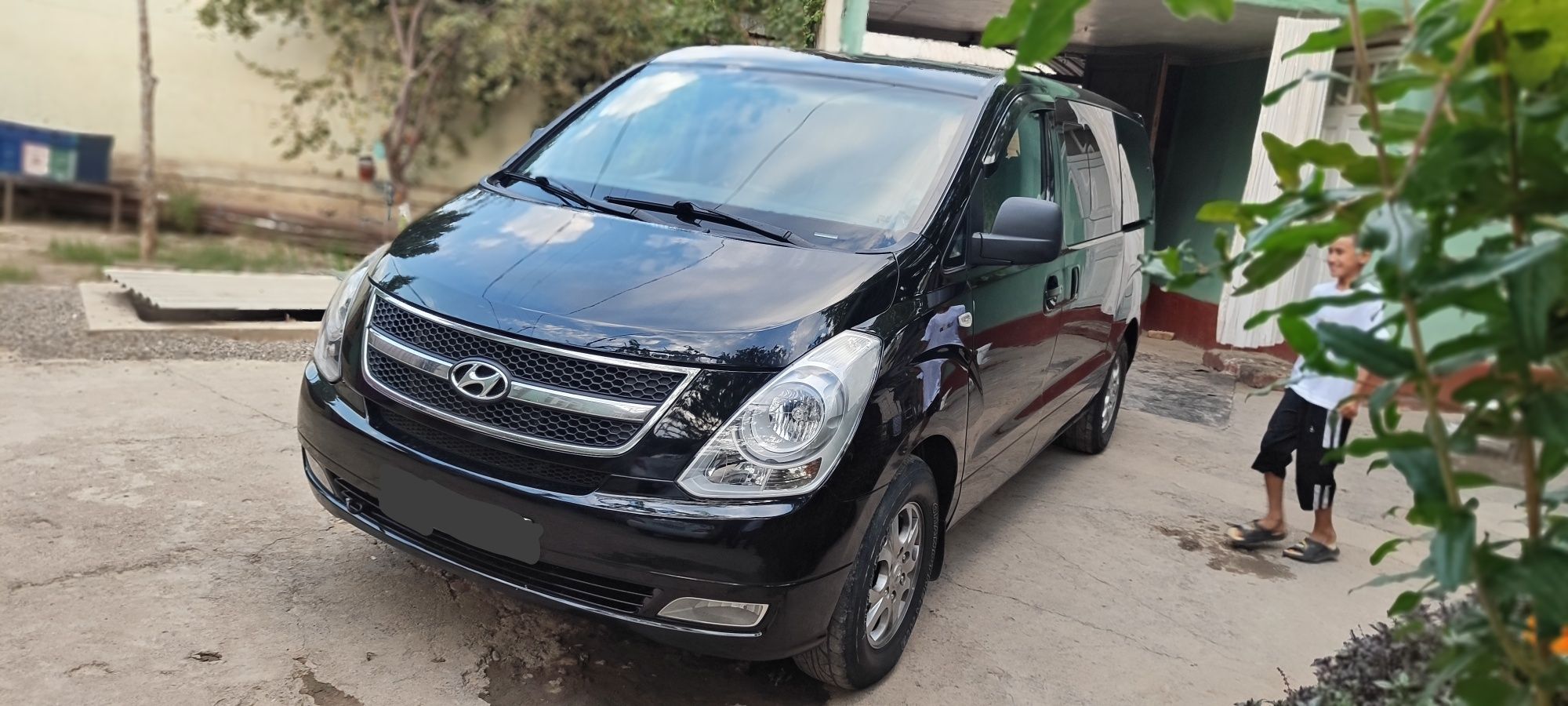 Hyundai starex grand starex