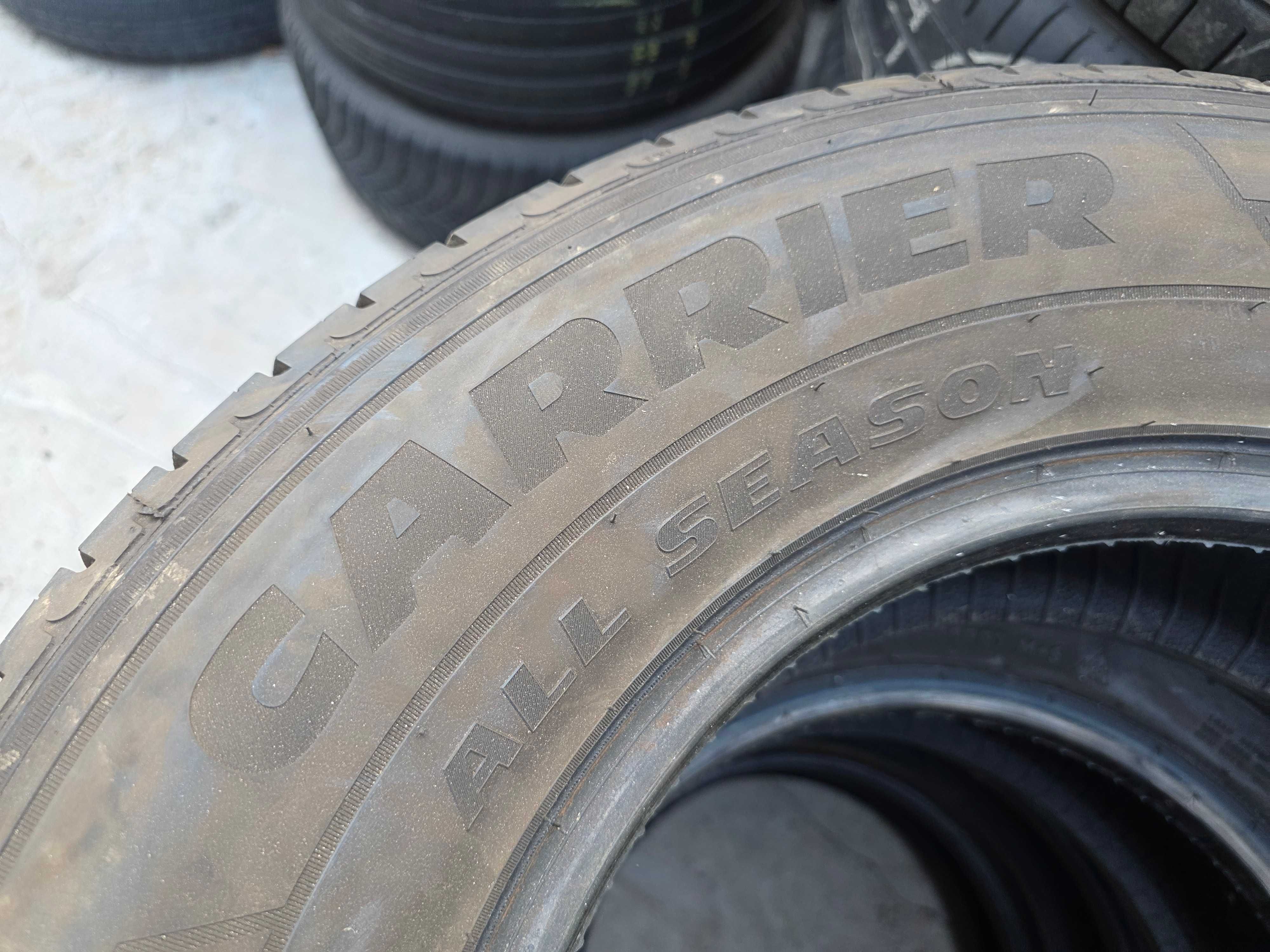 2бр Всесезонни гуми за БУС 225 70 15 С - Pirelli