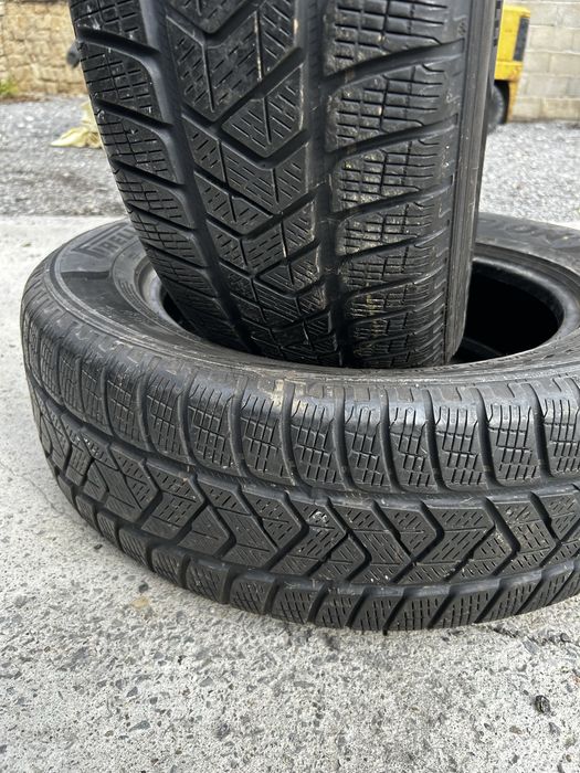 4бр Гуми зимни Pirelli 215/65R17