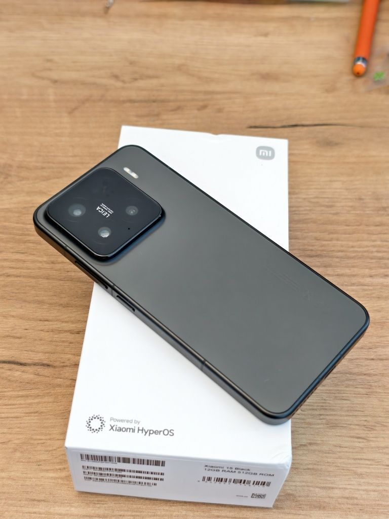 Xiaomi 15 Black, 12GB/512GB, impecabil
