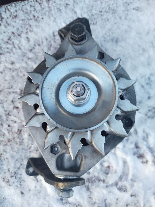 Запчасти для ВАЗ восьмиклоп