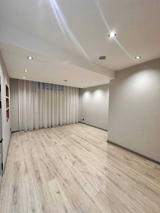 ЖК Солярис новостройка 3 комнатная можно под офис 100 м2