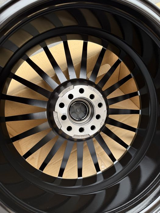 Jante noi HAMANN BLACK - 5x112 R17 - VW Golf Passat Tiguan Audi A3 A4
