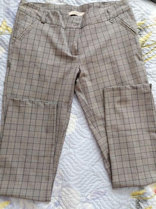 De vanzare pantaloni dama