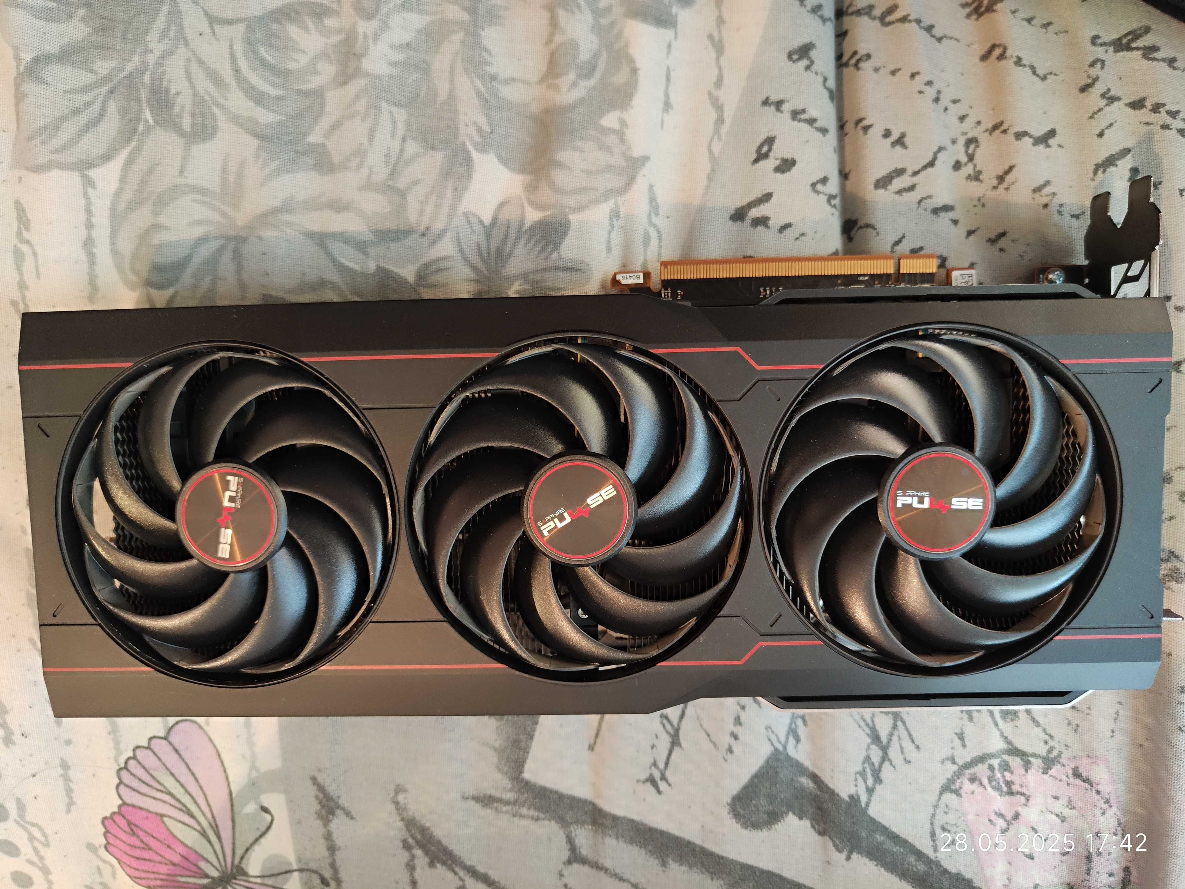 Видеокарта RX 6800 16GB - Перфектна