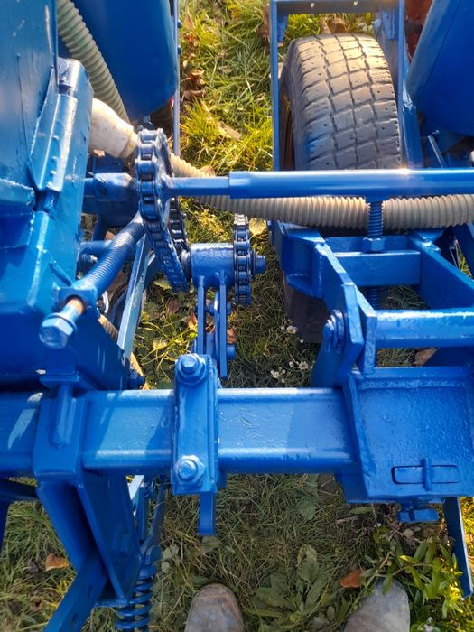 Semănătoare spc 4 cu fertilizare