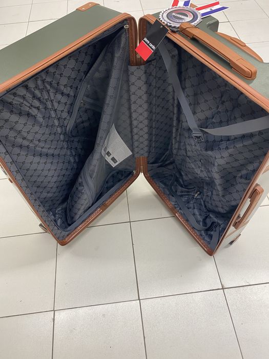 Куфар Pierre Cardin
