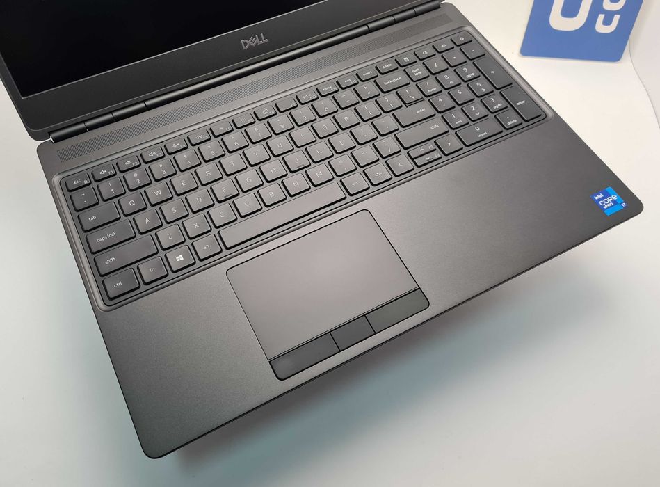 Dell Precision 7560 i7 11850H/32GB/1TB SSD/RTX A3000/4K-600n/Подсветка