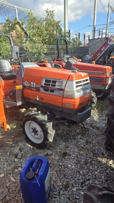 Tractor japonez 21 24 hp yanmar iseki kubota hinomoto cu freza