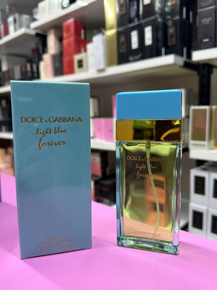 Dolce and Gabanna Light Blue forever