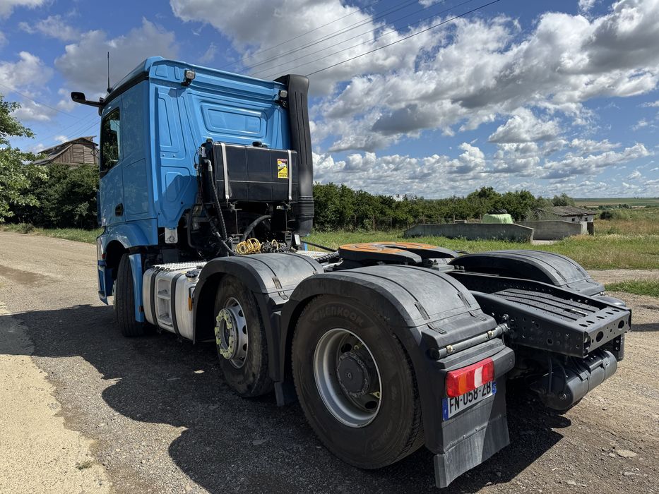 Cap Tractor Mercedes Benz Actros 2553 6x2/4 - MTMA 72t