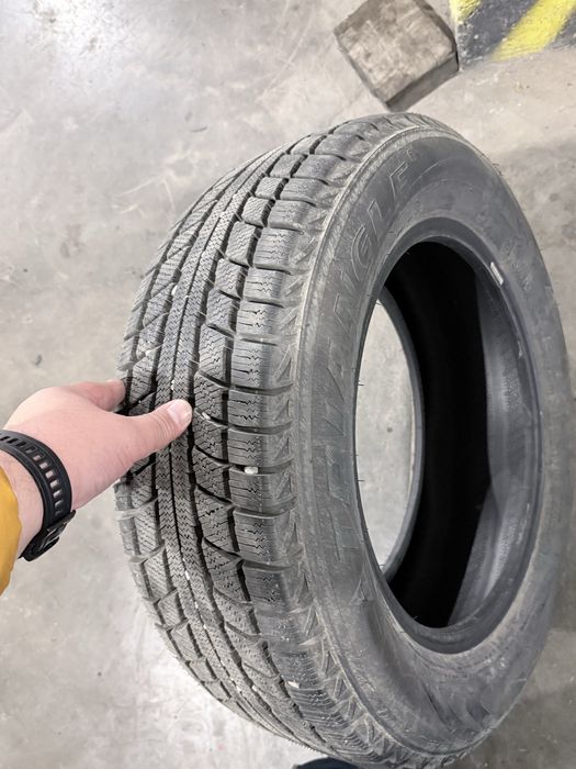 Шини зимние в хорошом састаяние