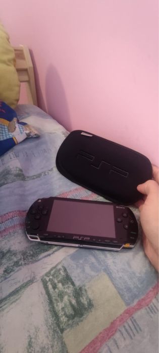 Чисто нова PSP конзола