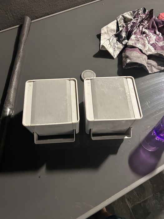 Boxe exterior  folosite 2 luni