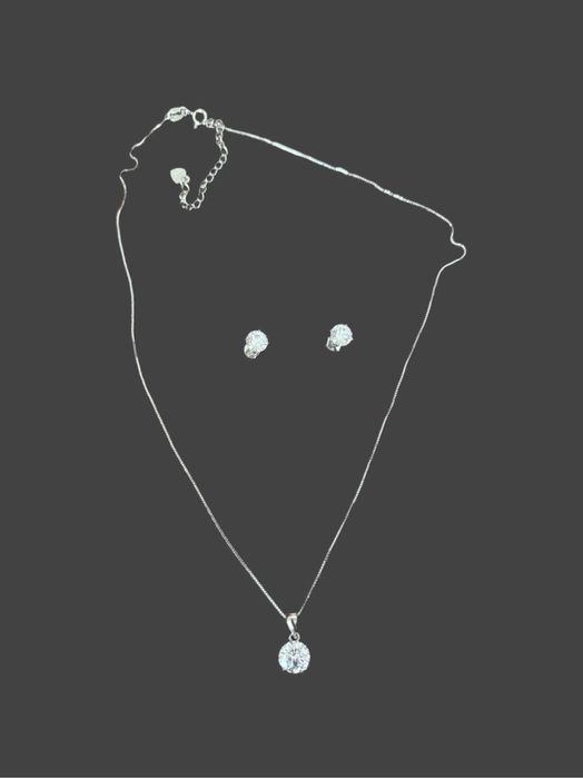 Set elegant colier si cercei - Argint 925 stantat- nou, in cutie cadou