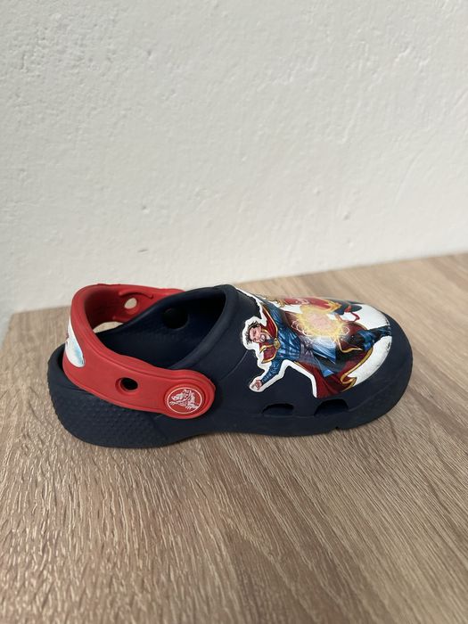 Детски лимитиран Crocs Marvel Avengers C6 22-23