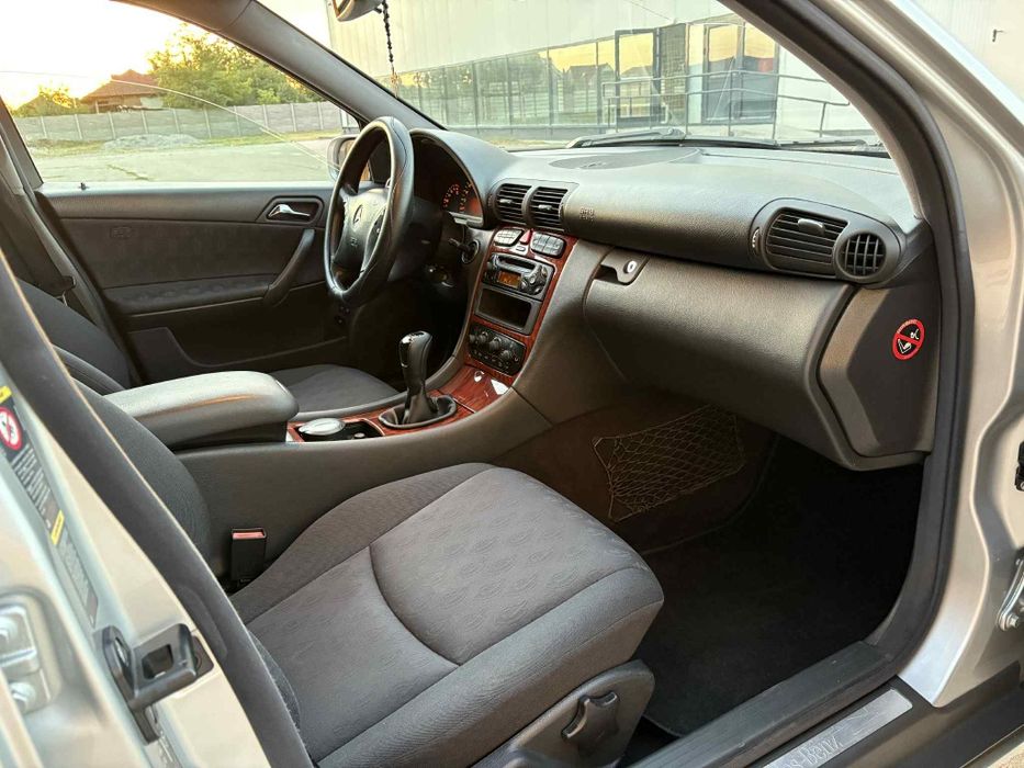 Mercedes C200 An 2004 Adus Recent Germania