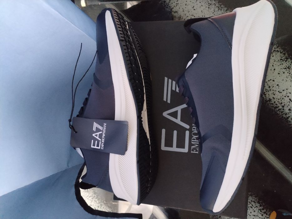 Emporio Armani EA7 42 номер