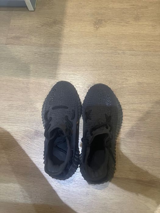 Adidas Yeezy Boost 350 V2 – FY4176 (Cinder Reflective Лично предаване