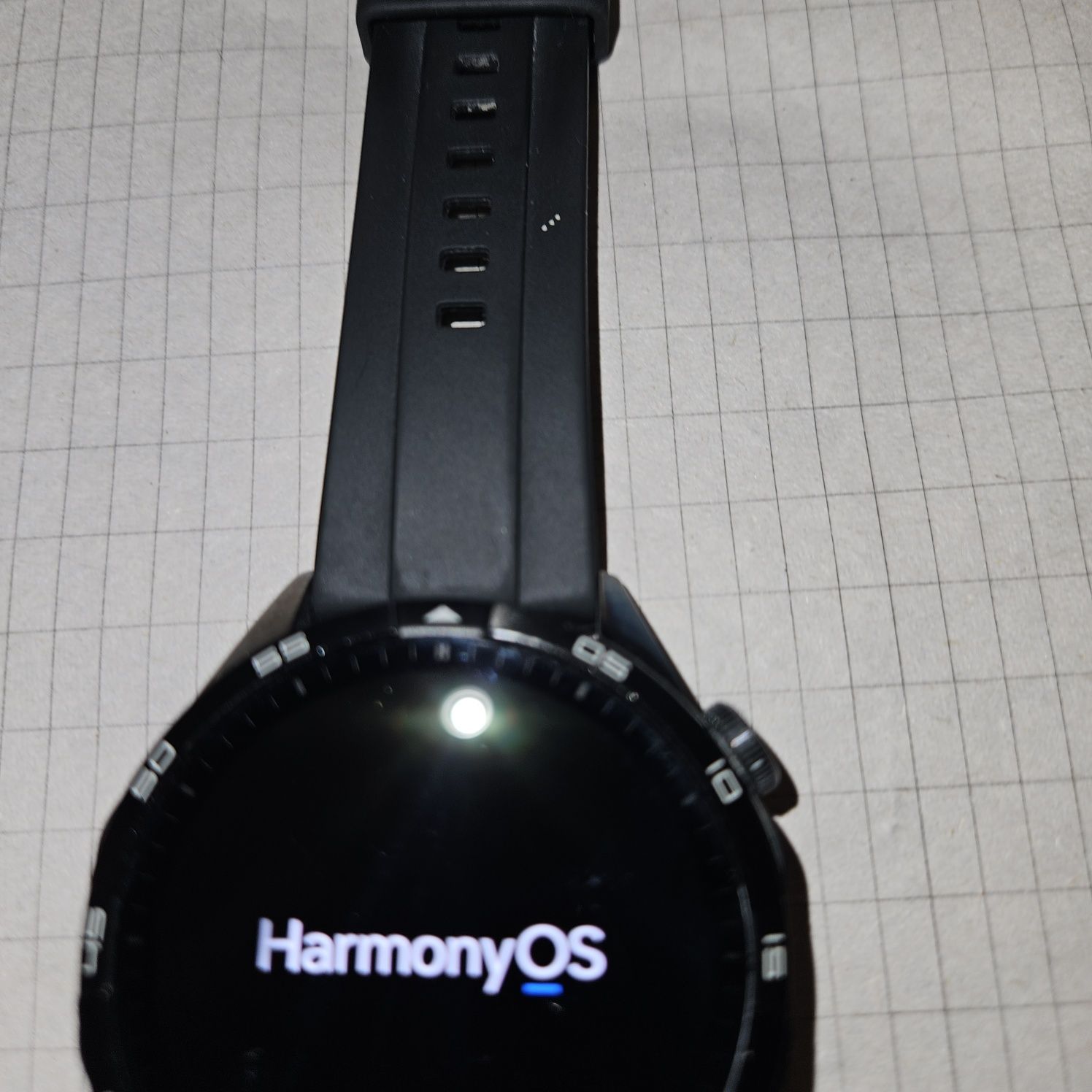 Смарт часовник HUAWEI GT 4
