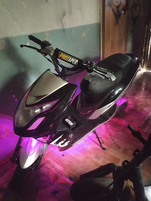 Скутер honling 80 кубов