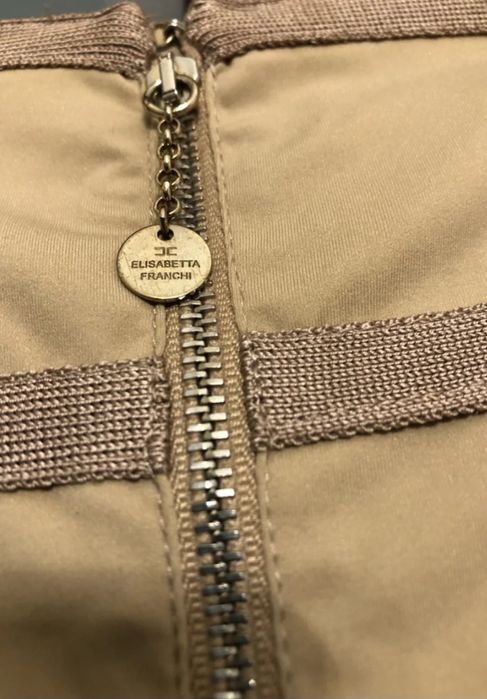 Ест.коприна Elisabetta Franchi коктейлна рокля