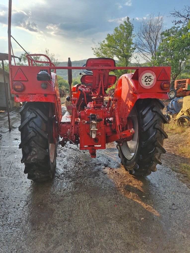 Vând tractor 50cp Hanomag ,Germania