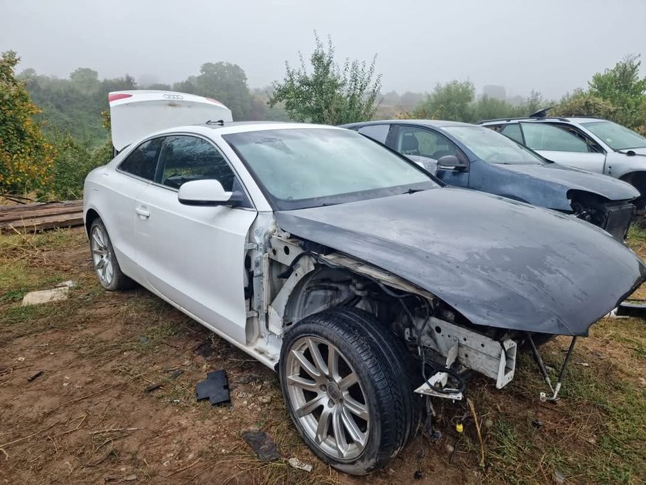 Audi a5 2.0thfsi на части