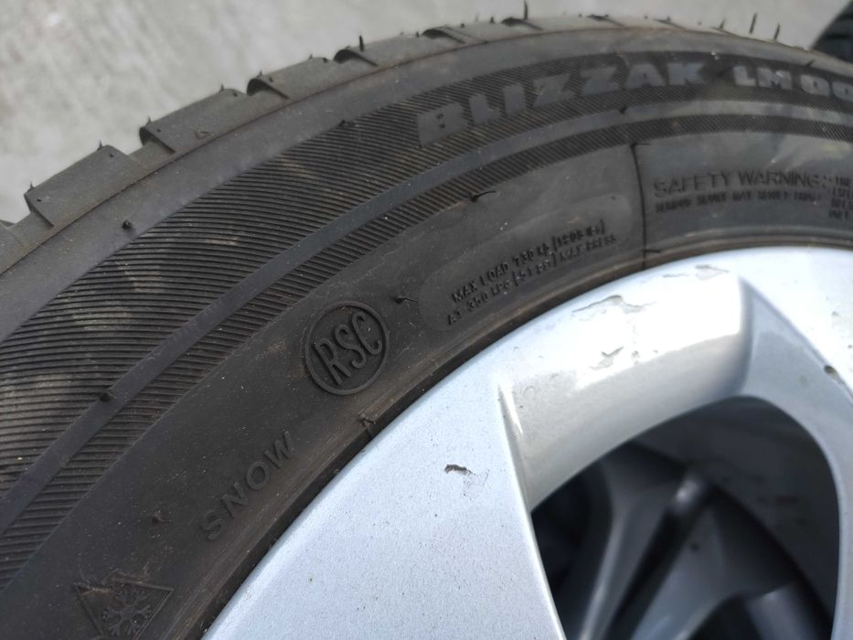 4бр Зимни гуми 225 55 17 - Goodyera Runflat