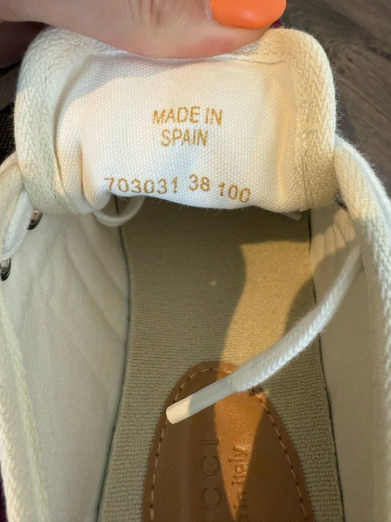Продавам кецове Gucci Mcqueen Puma