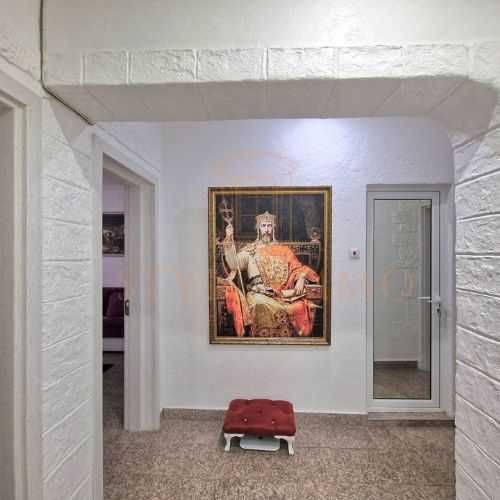 Продава се Двустаен апартамент в Разград, Център - 90 кв.м за 1356 €/кв.м - Снимка #15
