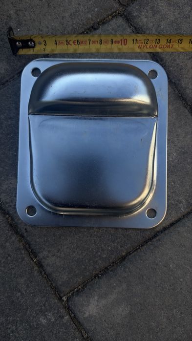 Opritor poarta batanta