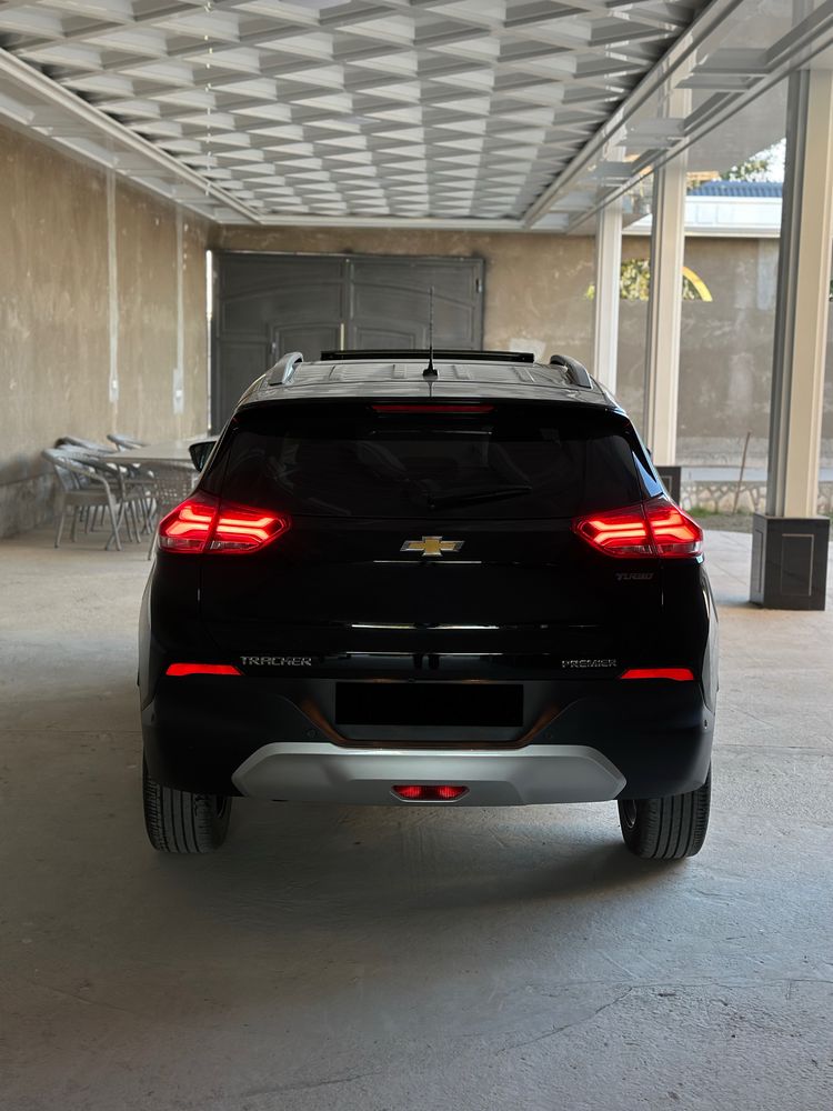 Tracker premier 2023 full