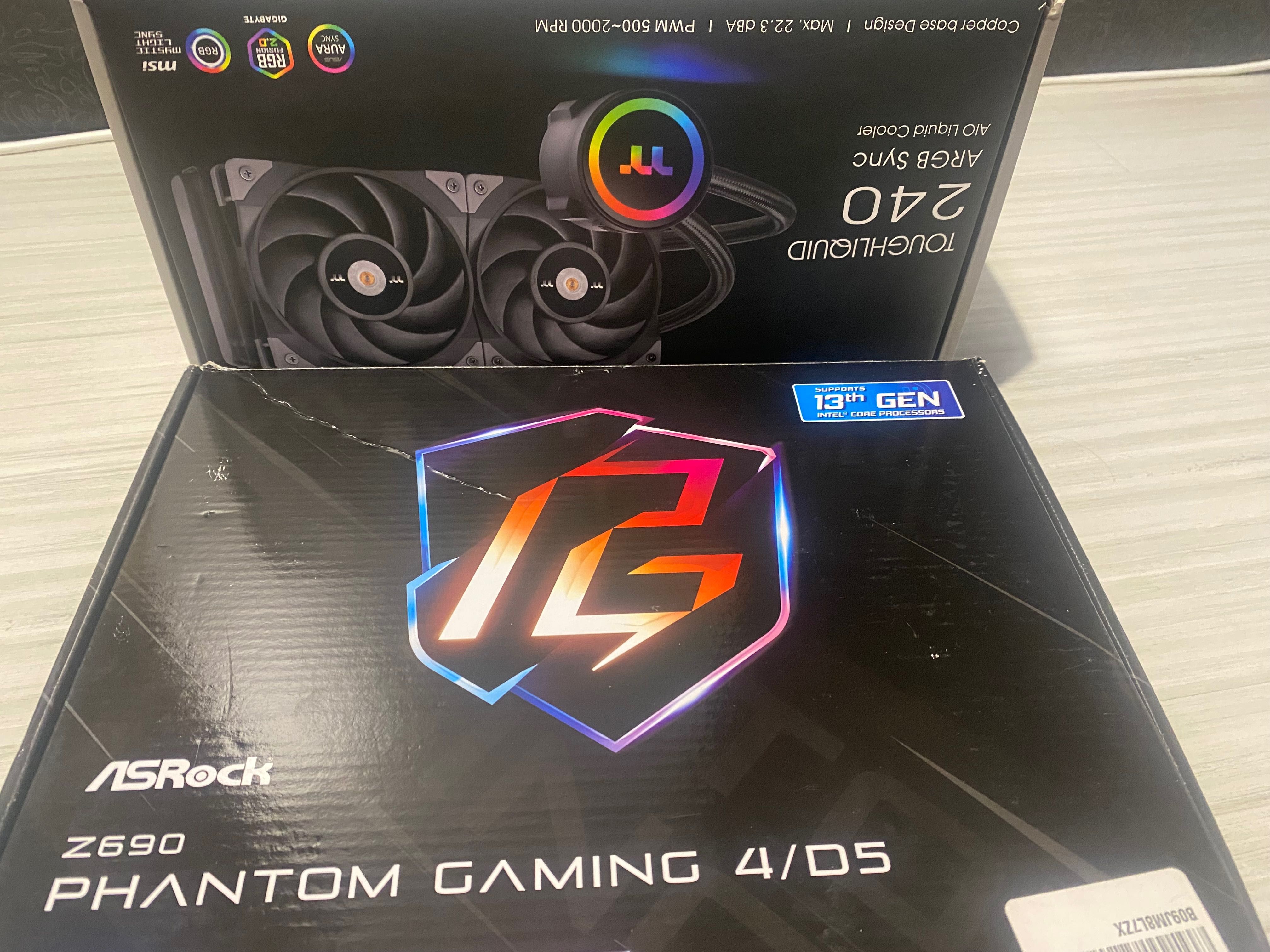 Дъно Z690 PHANTOM GAMING 4/D5 и TOUGHLIQUID 240 ARGB Liquid Cooler