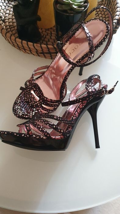 Sandale din piele naturala ,mărimea 37