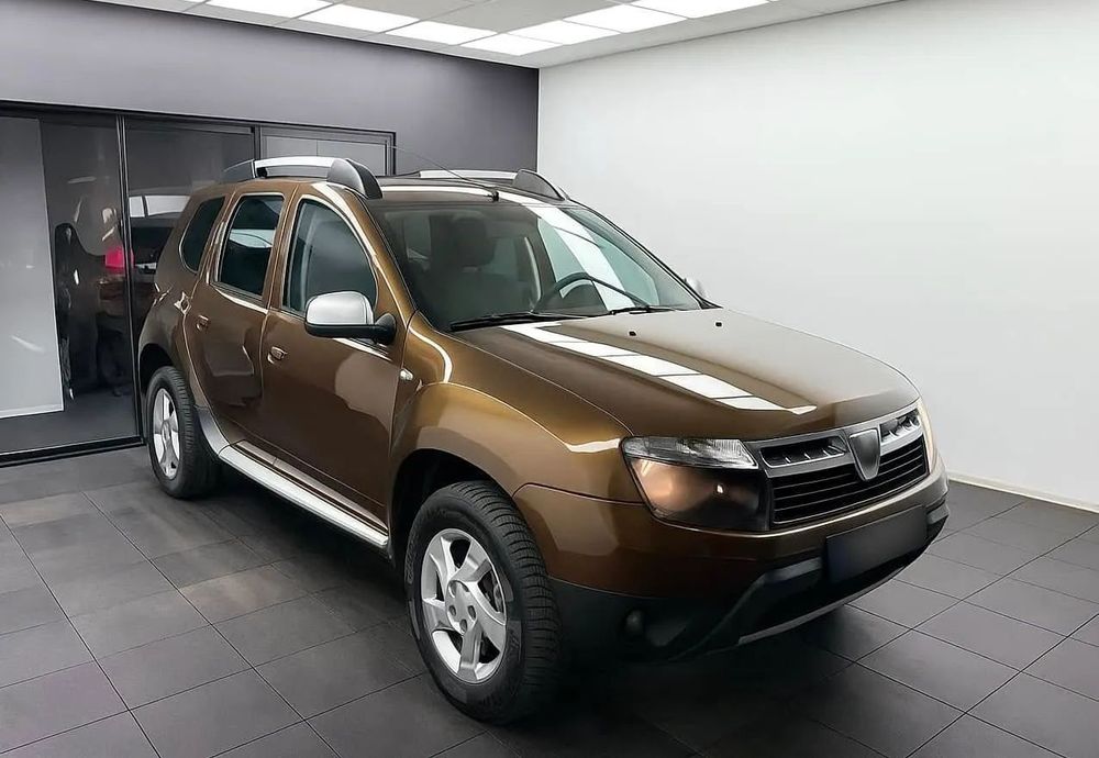 Dacia Duster 4X4, Culoare metalizata, Distributie schimbata