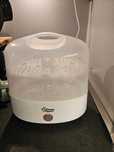 Електрически парен стерилизатор Tommee Tippee